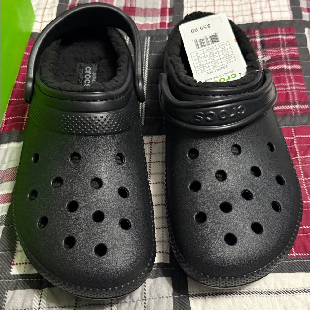 CROCS Black Clogs with Plush Lining